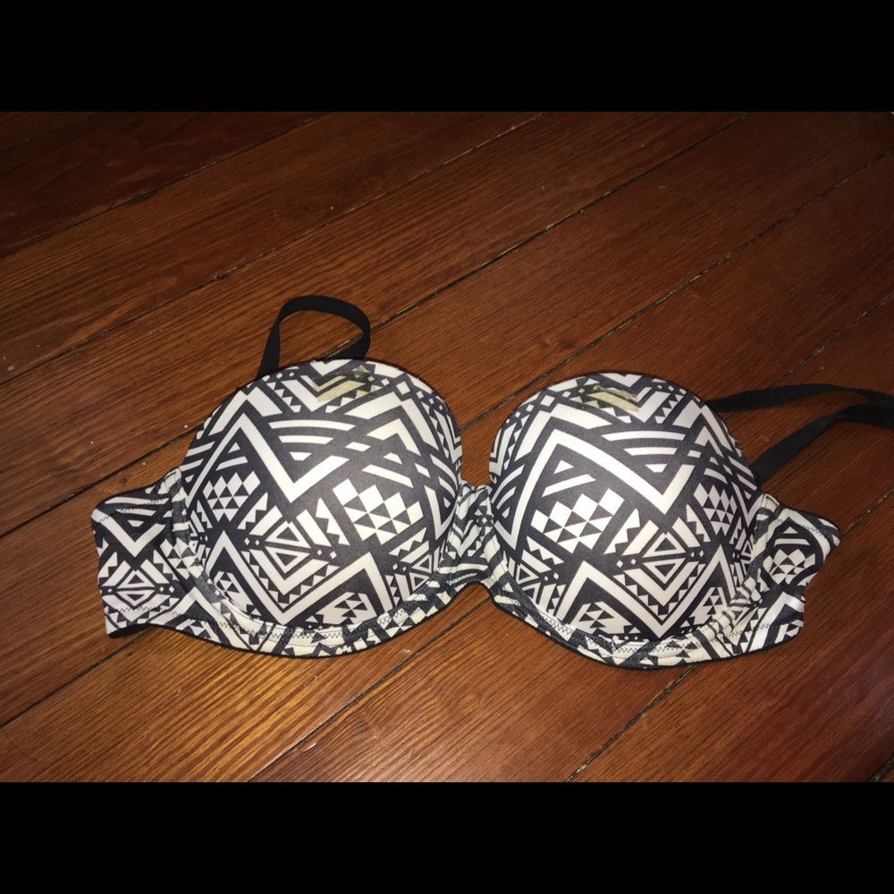 Victoria secret 34D